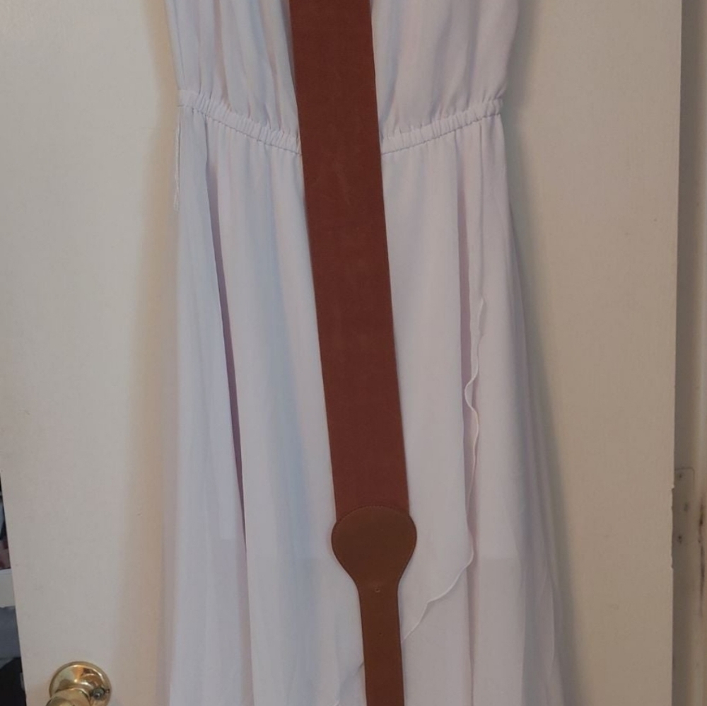 Hi-low strapless dresswith belt